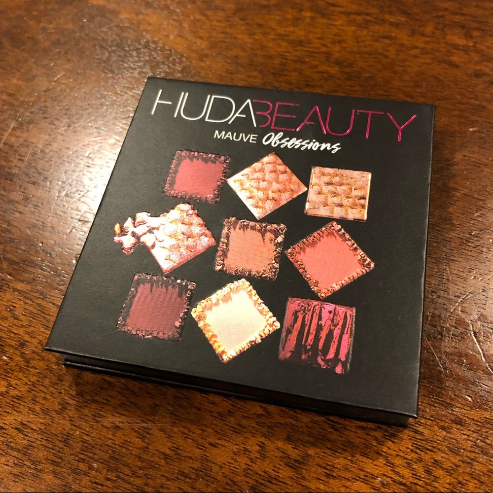HUDA Beauty Obsessions Eyeshadow Palette